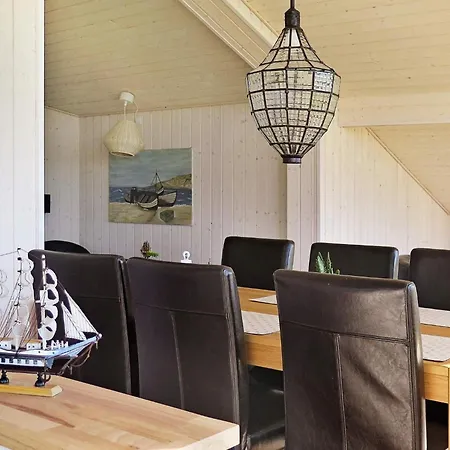 6 Person In Lemvig-by Traum